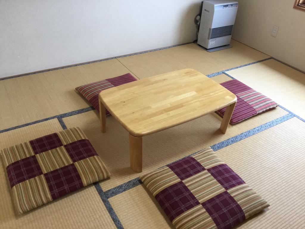 Natsumi No Sato Hotel Biei Ngoại thất bức ảnh